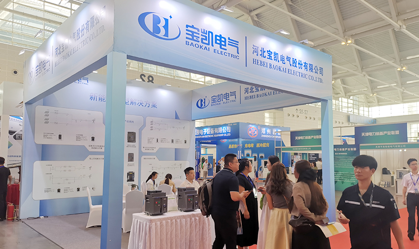 暴击行业天花板！jinnianhui今年会电气硬核技术亮相天津清洁能源展，引央视记者及能源产业巨头现场“挖宝”